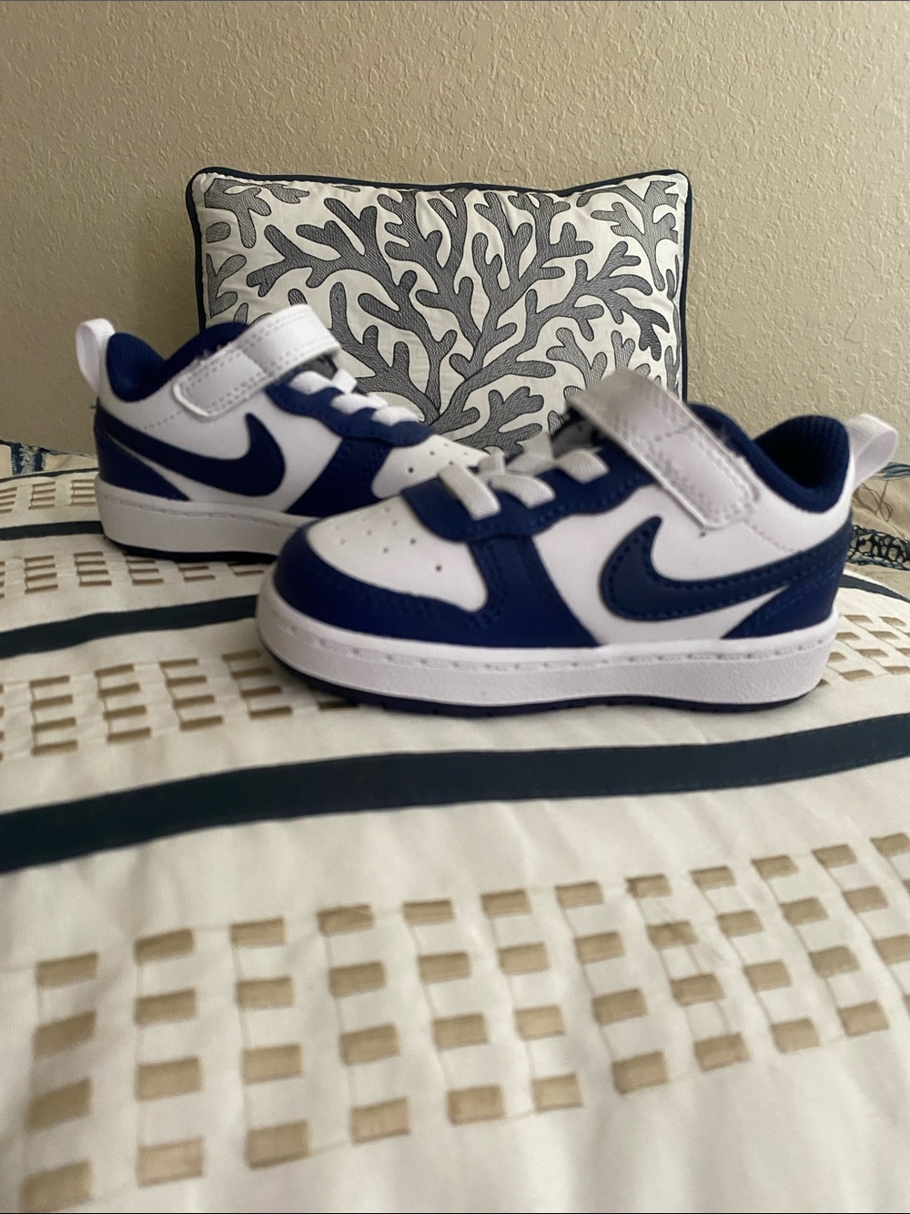 Nike Court Borough Low 2 Navy and White 5 baby